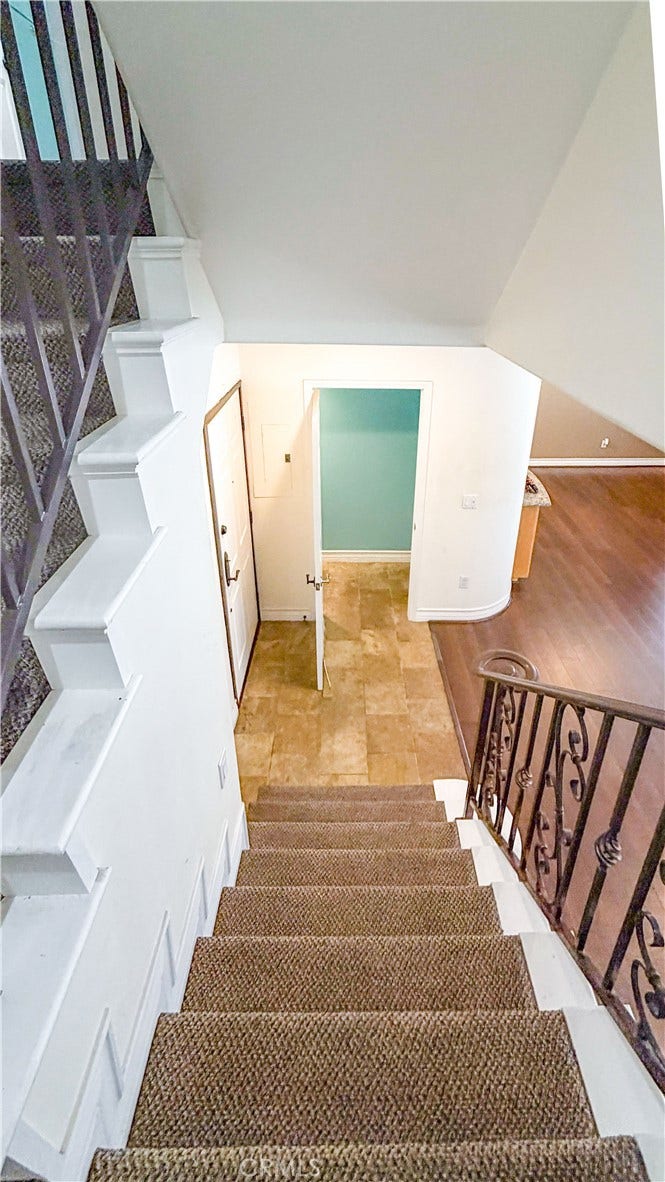 10623 Moorpark, North Hollywood, CA 91602 10623 Moorpark, North Hollywood, CA 91602