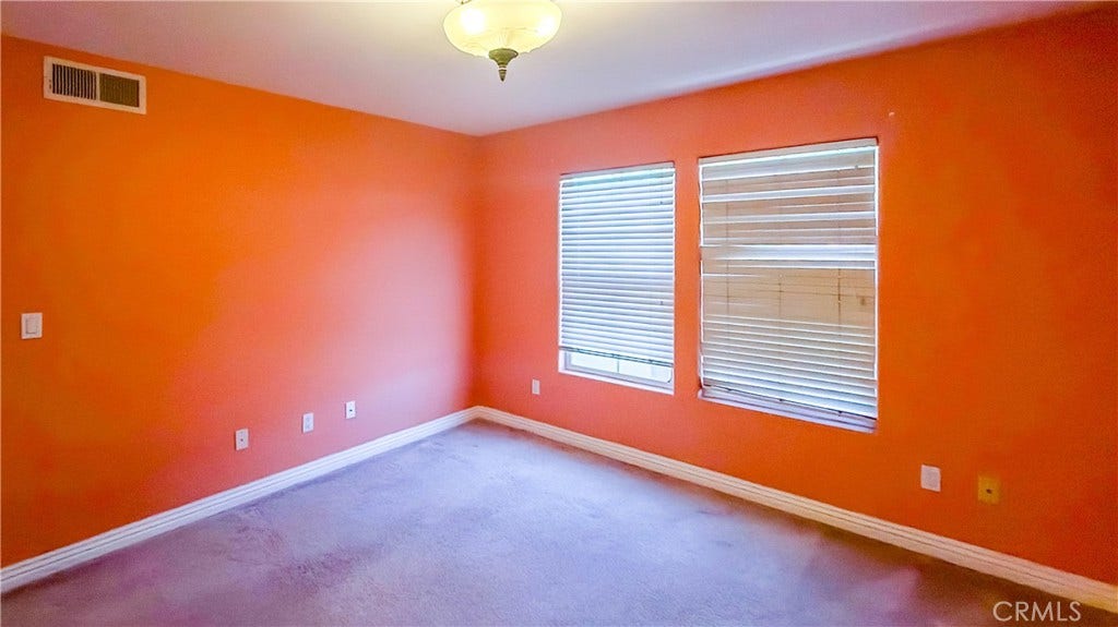 10623 Moorpark, North Hollywood, CA 91602 10623 Moorpark, North Hollywood, CA 91602