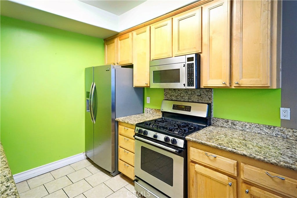 10623 Moorpark, North Hollywood, CA 91602 10623 Moorpark, North Hollywood, CA 91602