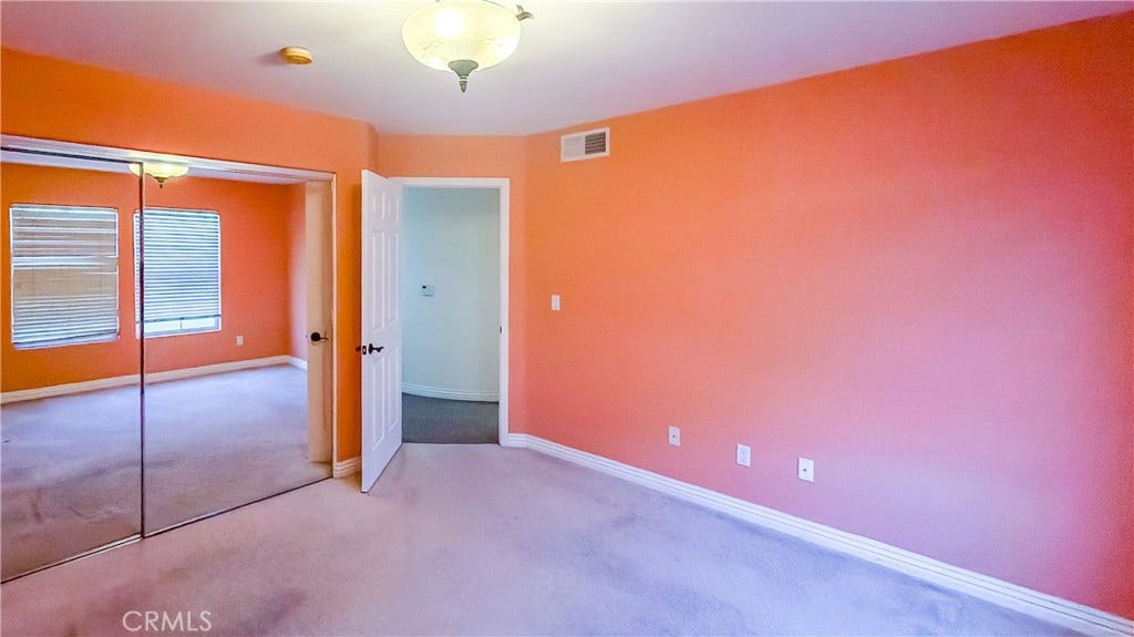 10623 Moorpark, North Hollywood, CA 91602 10623 Moorpark, North Hollywood, CA 91602