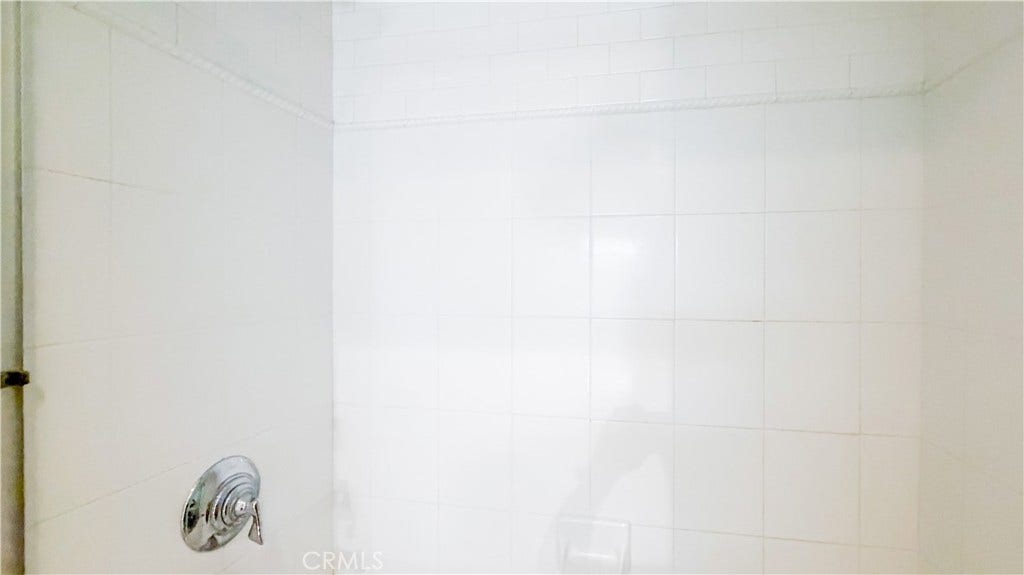 10623 Moorpark, North Hollywood, CA 91602 10623 Moorpark, North Hollywood, CA 91602