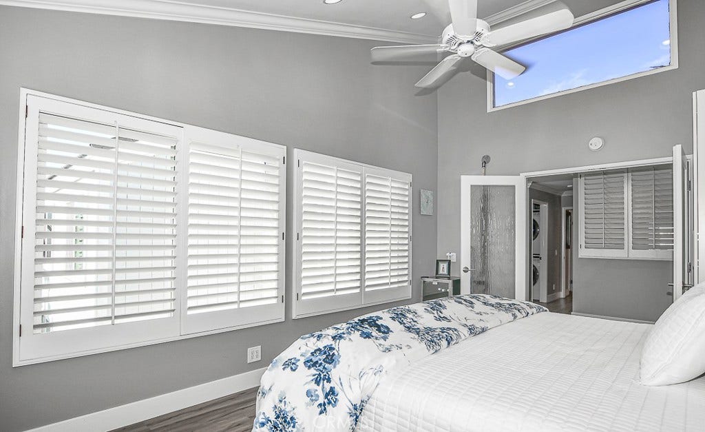 16125 Saint Croix Circle, Huntington Beach, CA 92649