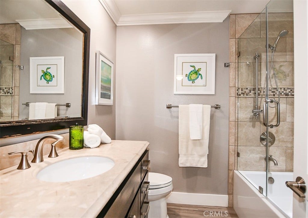 16125 Saint Croix Circle, Huntington Beach, CA 92649