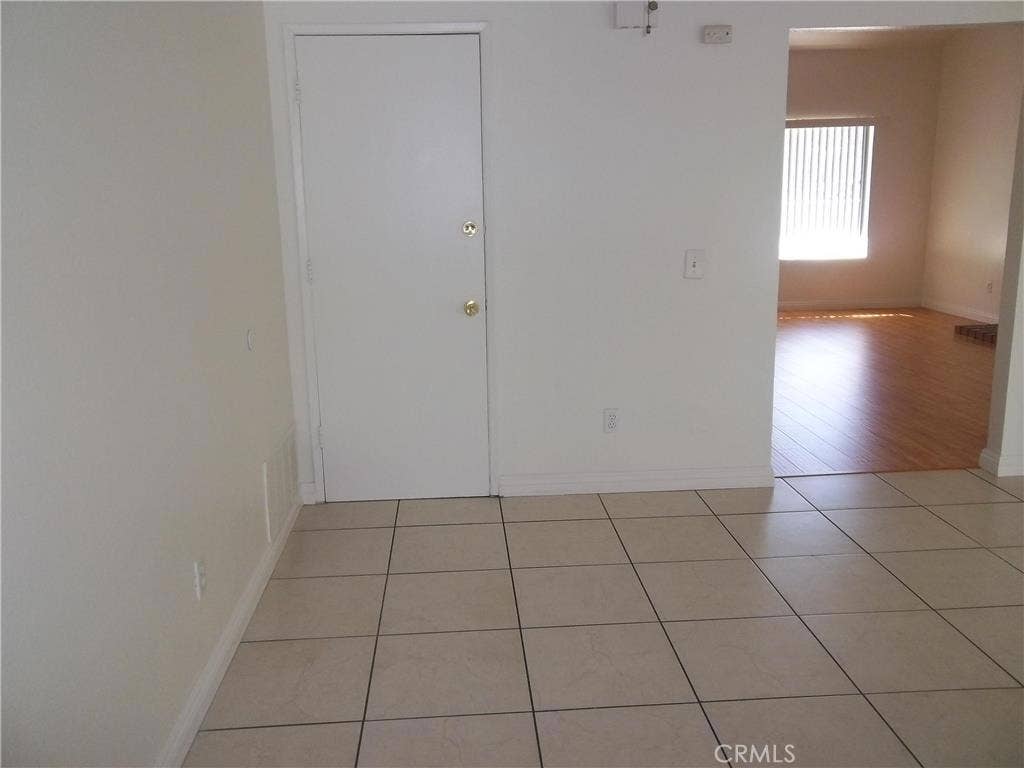 6802 Cedar Grove Court, #33, Yorba Linda, CA 92886 6802 Cedar Grove Court, #33, Yorba Linda, CA 92886