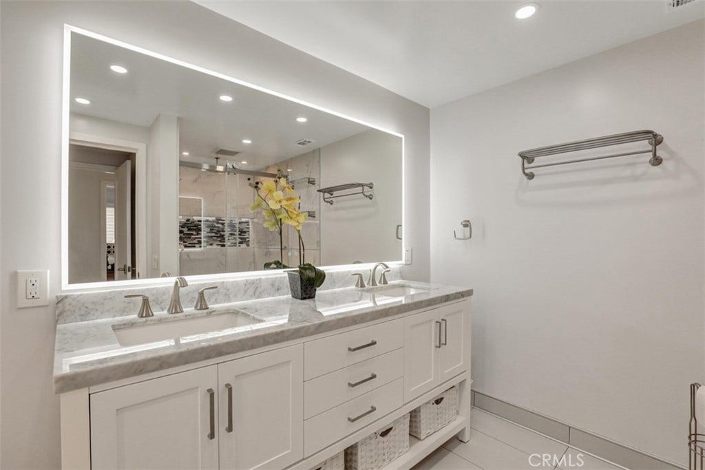 5021 Apollo Circle, Los Alamitos, CA 90720 Your dream Primary Bath with double vanity