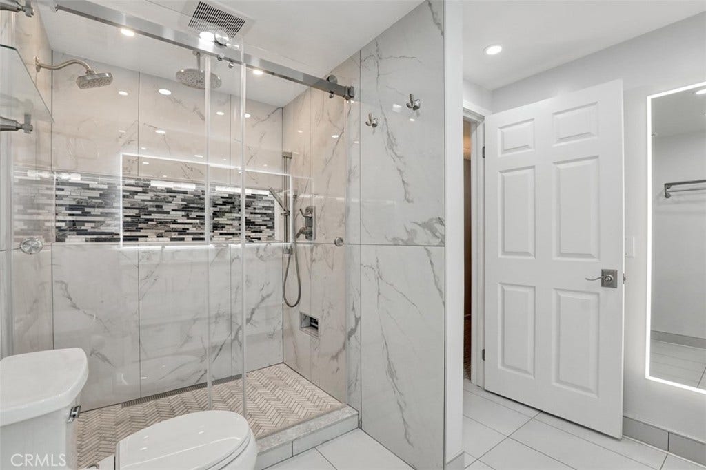 5021 Apollo Circle, Los Alamitos, CA 90720 Primary Bath walk in Shower