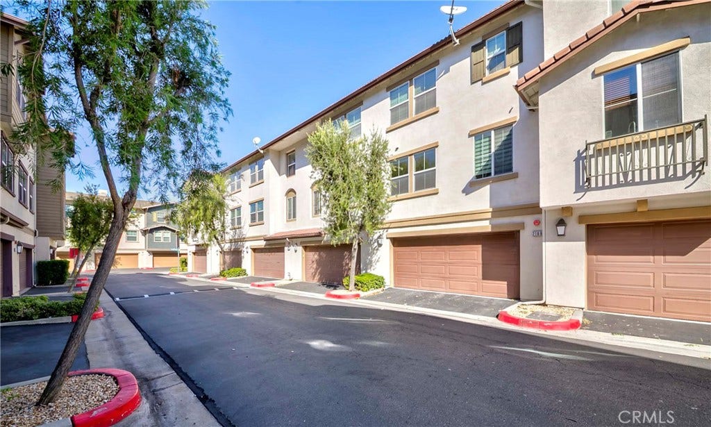 2169 Silva, Fullerton, CA 92833 2169 Silva, Fullerton, CA 92833