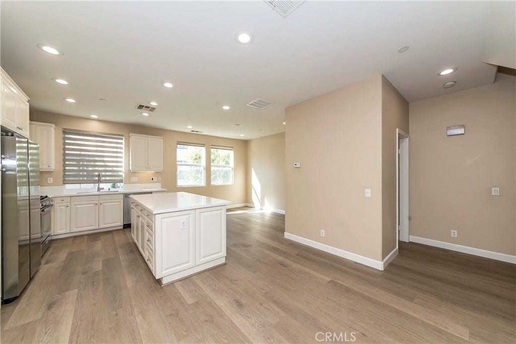 2169 Silva, Fullerton, CA 92833 2169 Silva, Fullerton, CA 92833