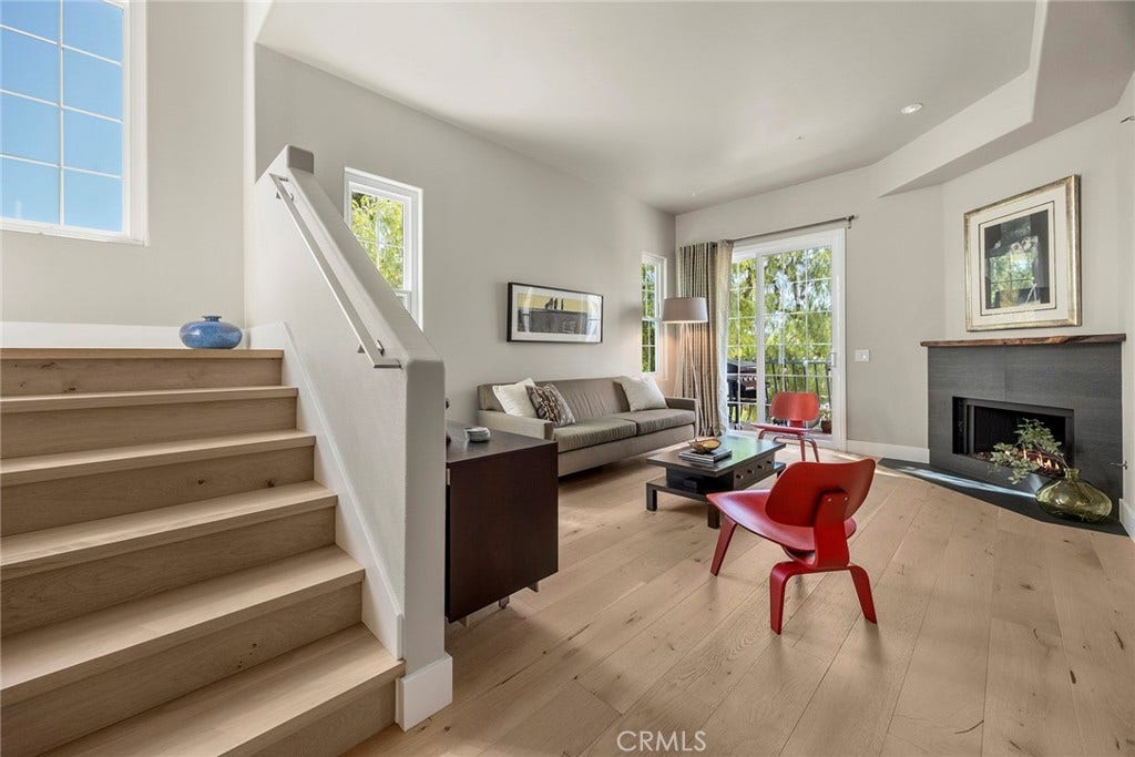 12703 Trent Jones Lane, Tustin, CA 92782 STAIRWAY TO BEDROOMS