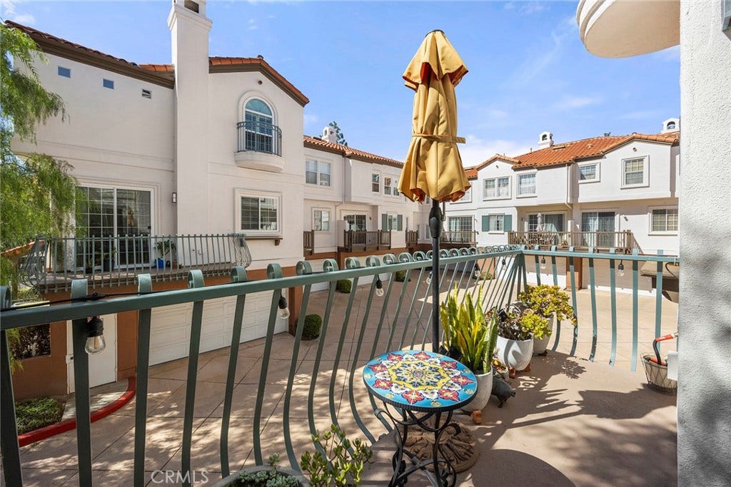12703 Trent Jones Lane, Tustin, CA 92782 LIVING ROOM BALCONY