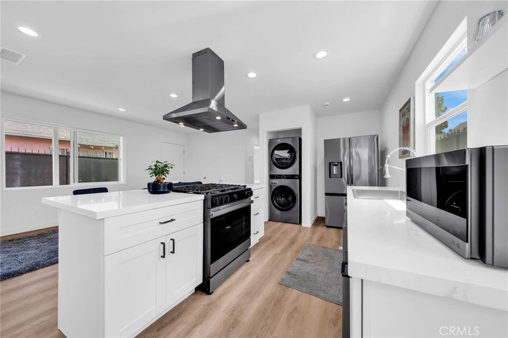 9611 S Vermont Ave, Los Angeles, CA 90044 9611 S Vermont Ave, Los Angeles, CA 90044