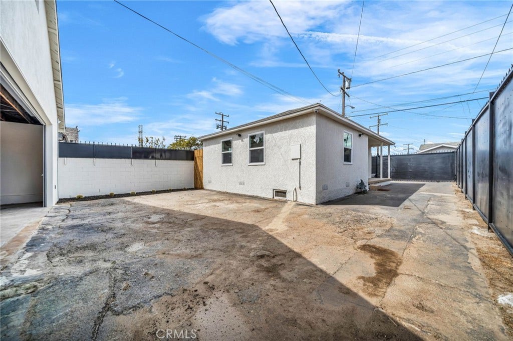 9611 S Vermont Ave, Los Angeles, CA 90044 9611 S Vermont Ave, Los Angeles, CA 90044