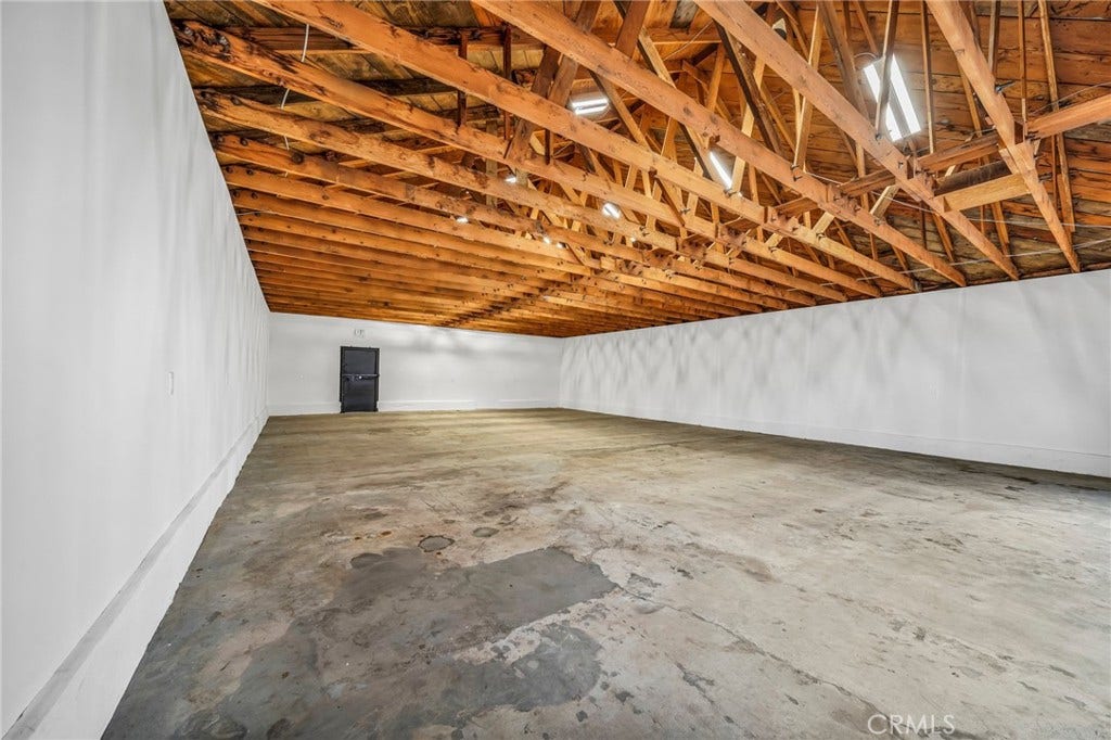 9611 S Vermont Ave, Los Angeles, CA 90044 9611 S Vermont Ave, Los Angeles, CA 90044