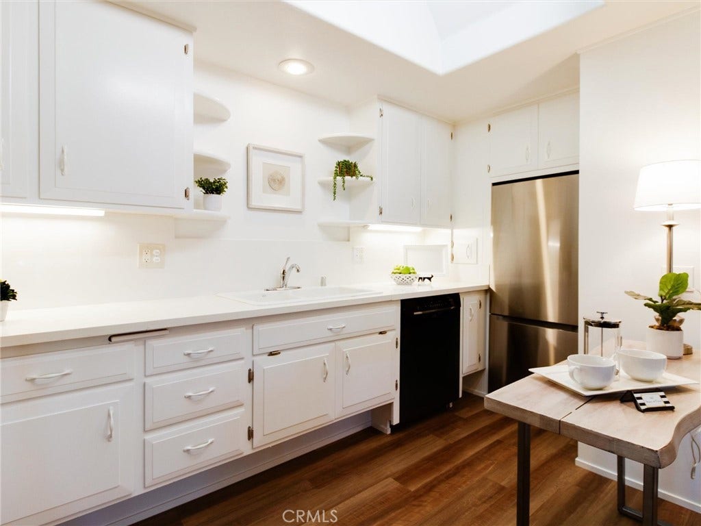 1400 Weeburn Road, #82-F, Seal Beach, CA 90740 1400 Weeburn Road, #82-F, Seal Beach, CA 90740