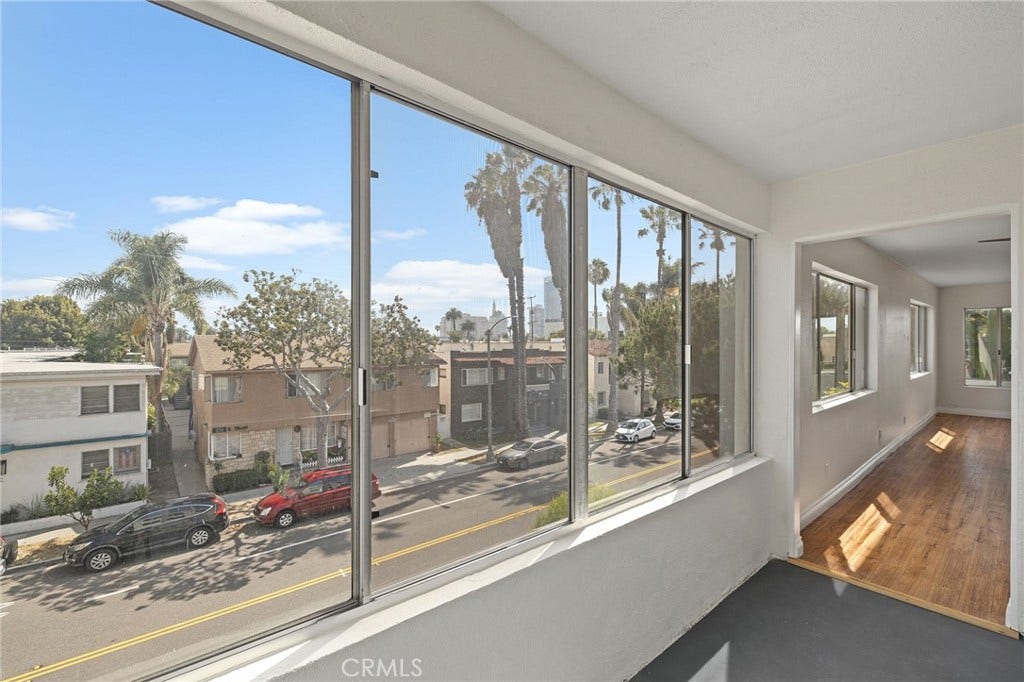 1187 E 3rd, #202, Long Beach, CA 90802 1187 E 3rd, #202, Long Beach, CA 90802