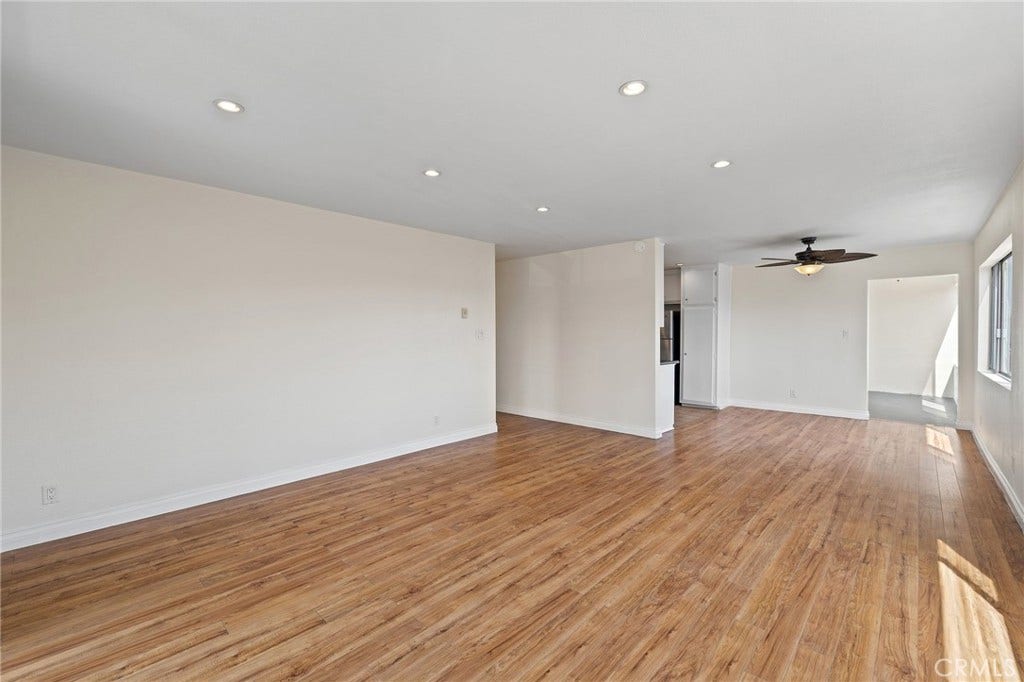 1187 E 3rd, #202, Long Beach, CA 90802 1187 E 3rd, #202, Long Beach, CA 90802