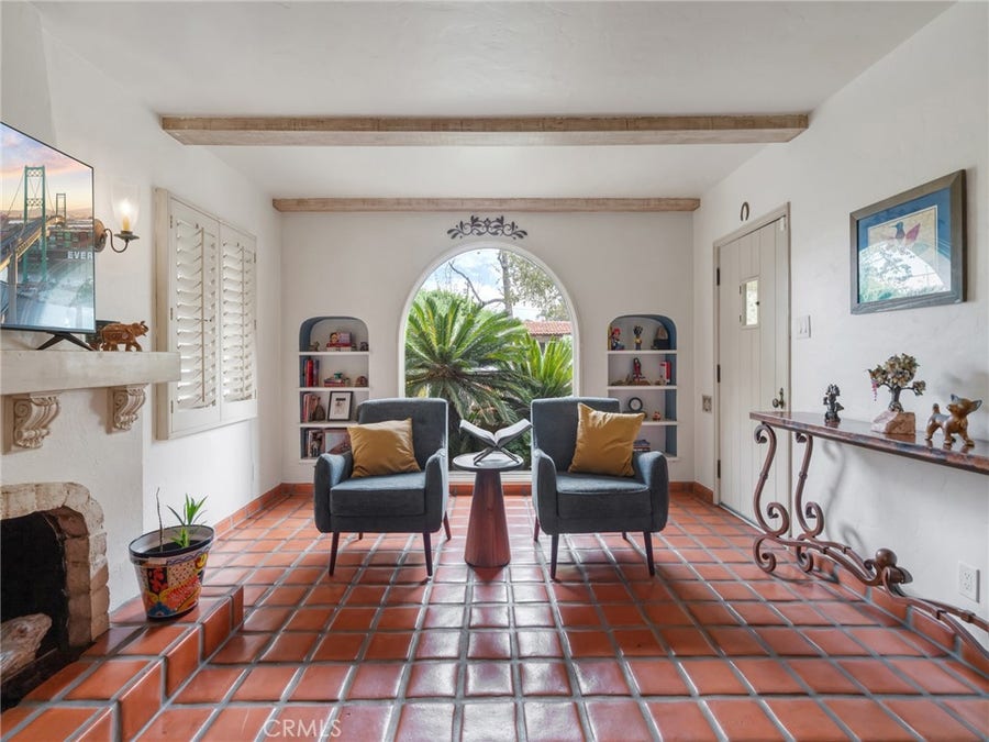 Property photo for 2333 Eucalyptus Avenue, Long Beach, CA