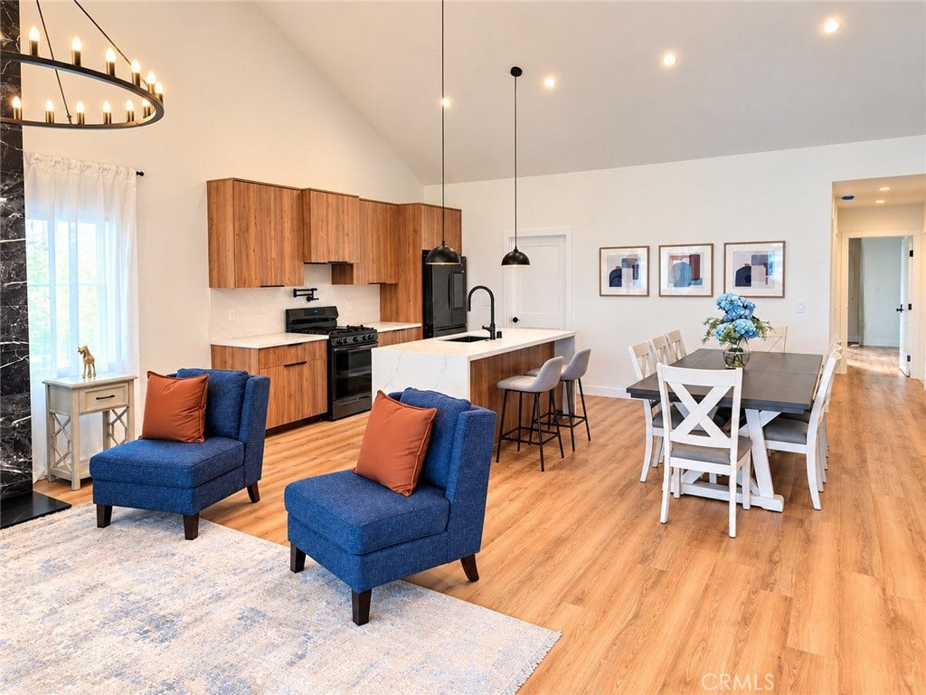 335 N Harvard, Los Angeles, CA 90004 335 N Harvard, Los Angeles, CA 90004