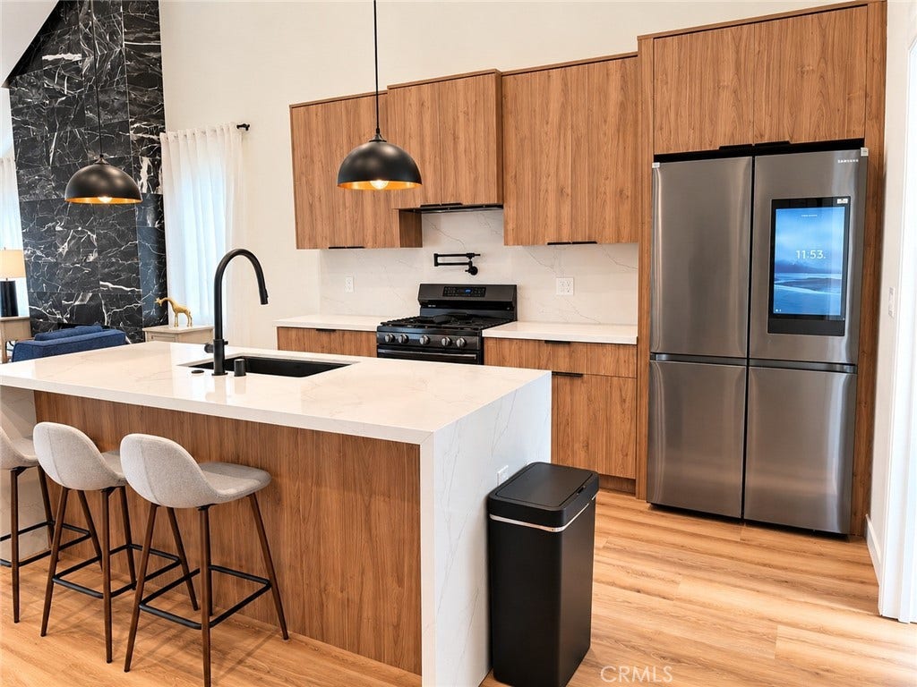 335 N Harvard, Los Angeles, CA 90004 335 N Harvard, Los Angeles, CA 90004