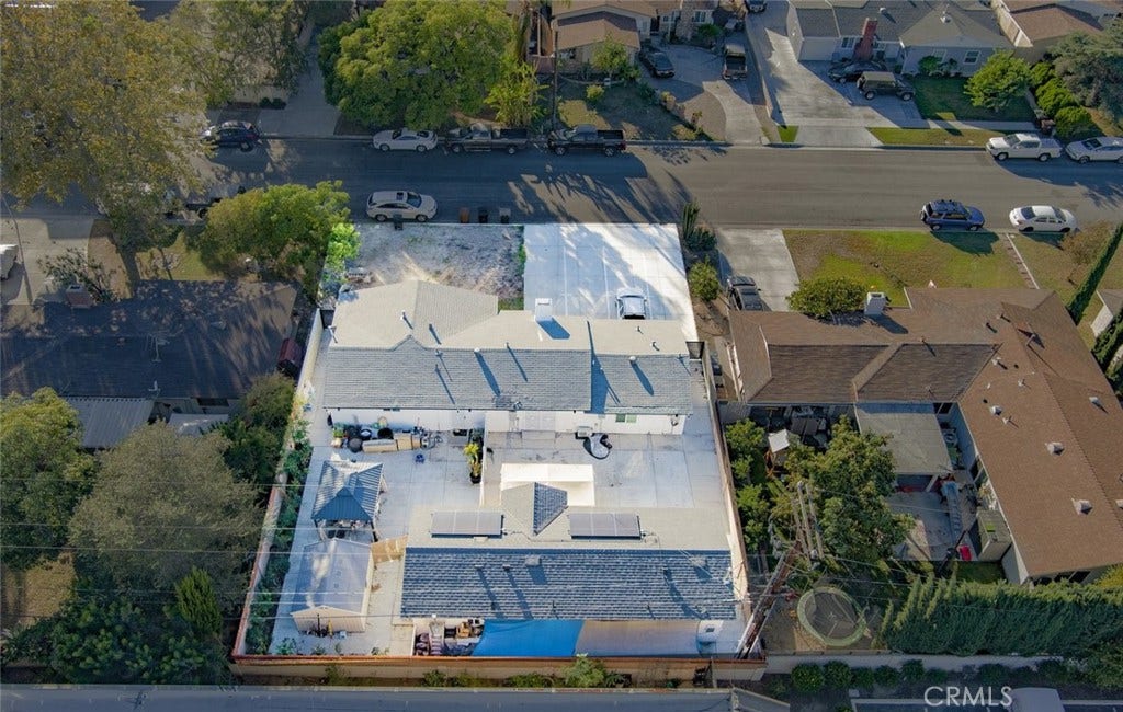 1738 VARNA S, Anaheim, CA 92804 1738 VARNA S, Anaheim, CA 92804