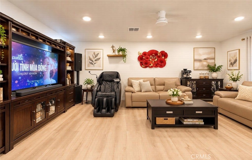 1738 VARNA S, Anaheim, CA 92804 1738 VARNA S, Anaheim, CA 92804