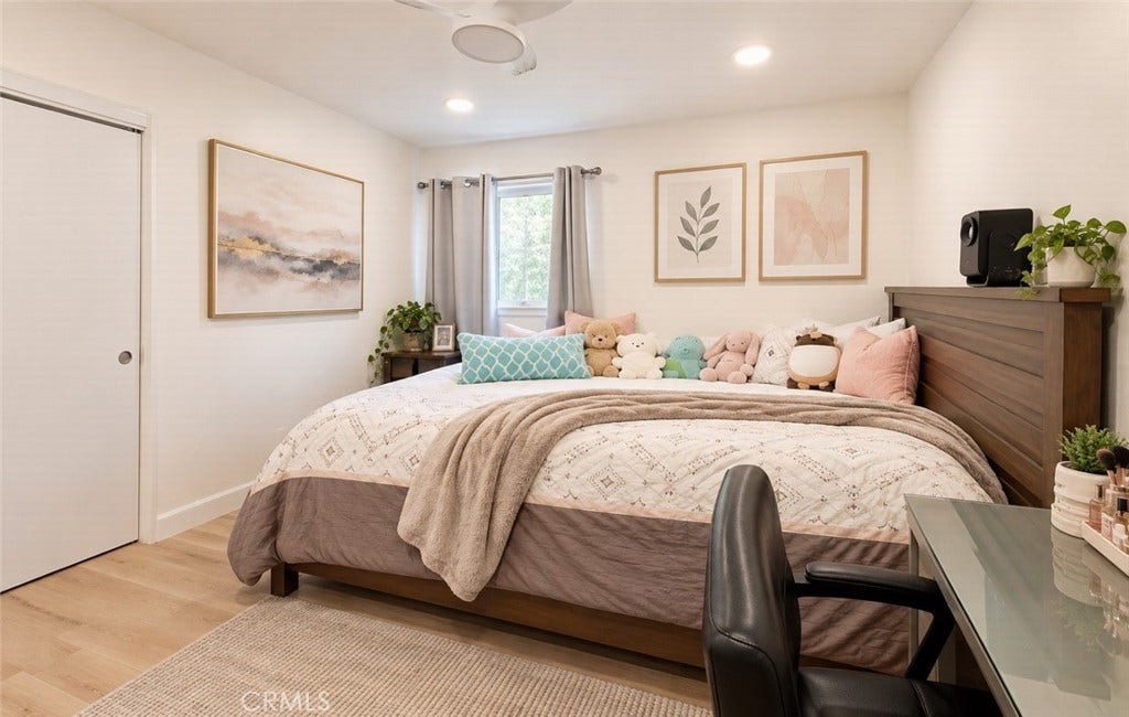 1738 VARNA S, Anaheim, CA 92804 1738 VARNA S, Anaheim, CA 92804