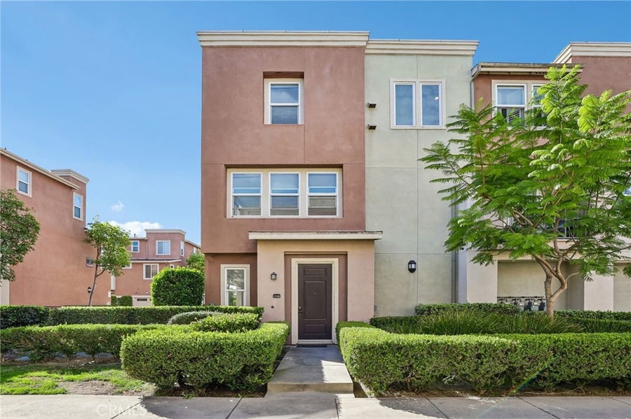 Property photo for 500 N Willowbrook, Compton, CA
