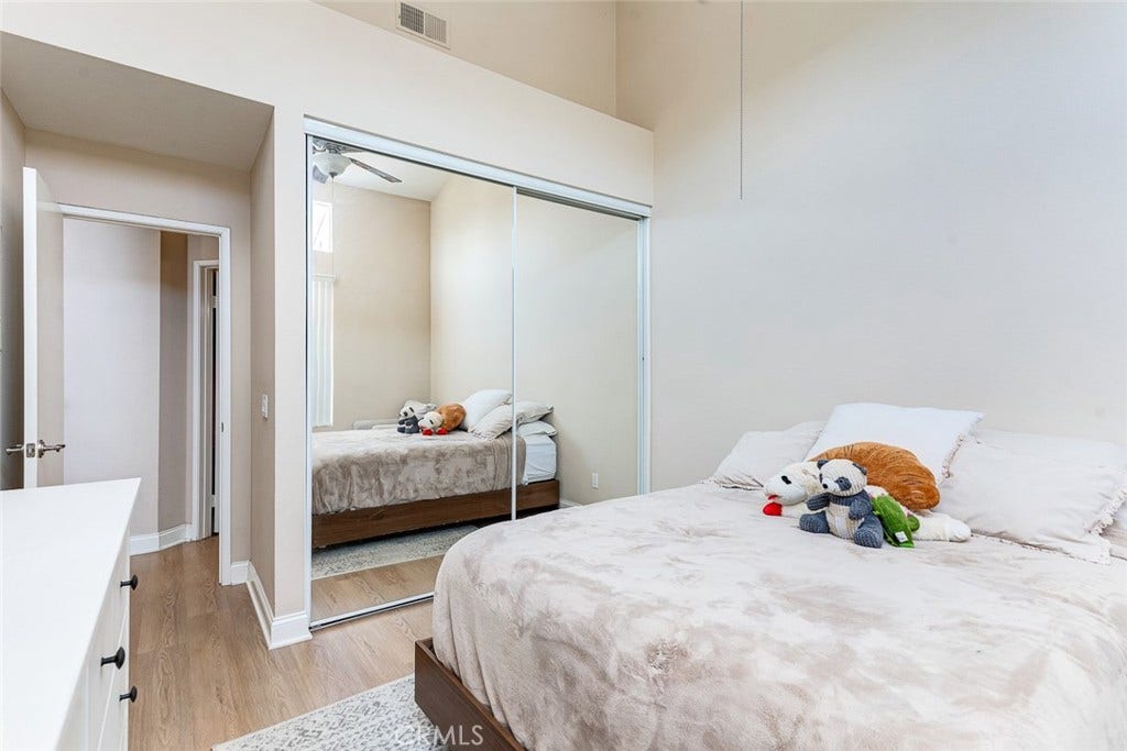 19431 Rue De Valore, #40C, Lake Forest, CA 92610 19431 Rue De Valore, #40C, Lake Forest, CA 92610