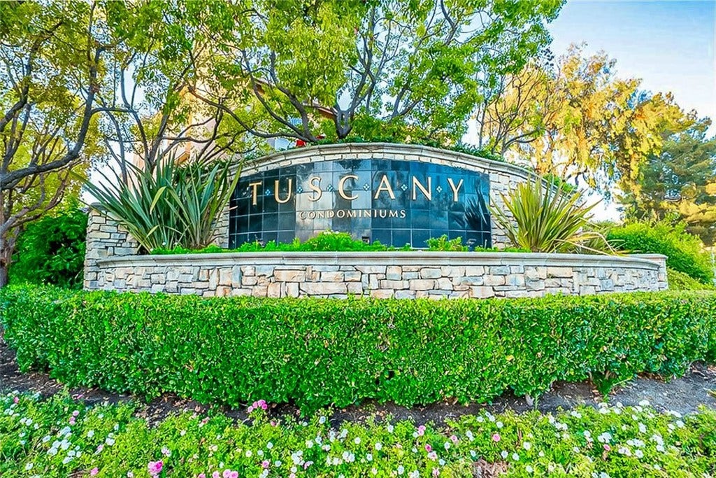 19431 Rue De Valore, #40C, Lake Forest, CA 92610 19431 Rue De Valore, #40C, Lake Forest, CA 92610