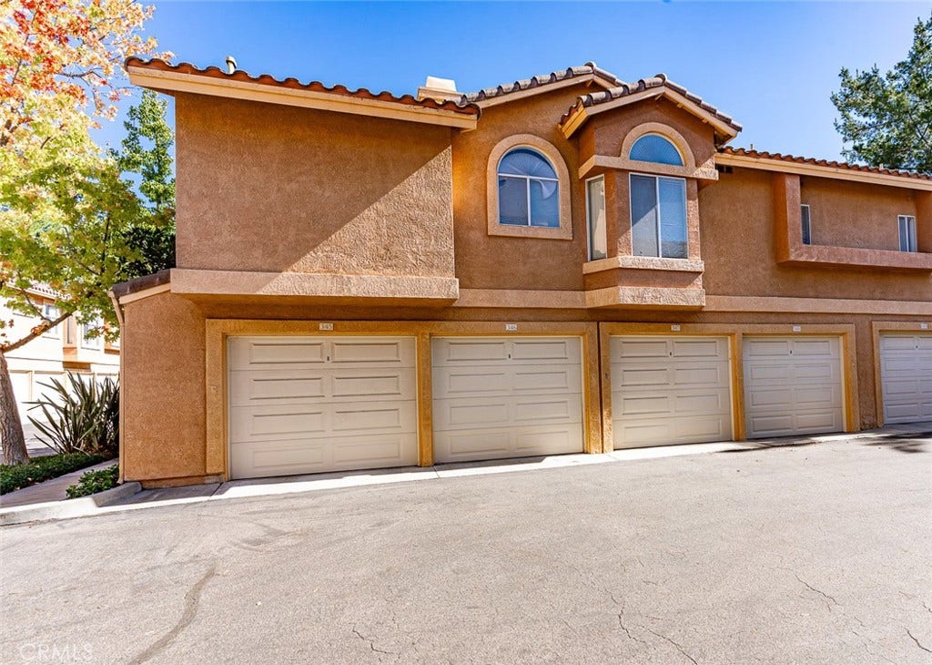 19431 Rue De Valore, #40C, Lake Forest, CA 92610 19431 Rue De Valore, #40C, Lake Forest, CA 92610
