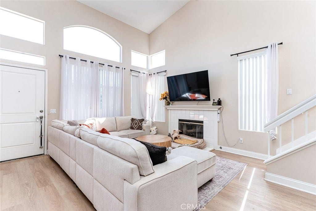19431 Rue De Valore, #40C, Lake Forest, CA 92610 19431 Rue De Valore, #40C, Lake Forest, CA 92610