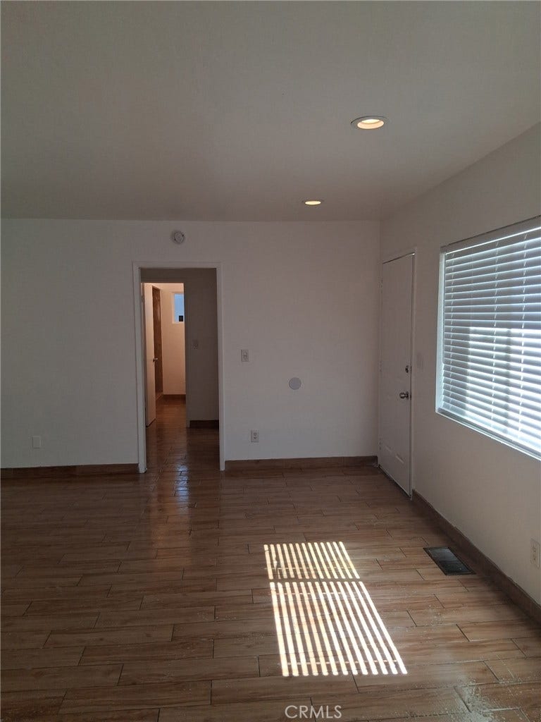 2117 1/2 Bedford Way, Bakersfield, CA 93308 2117 1/2 Bedford Way, Bakersfield, CA 93308
