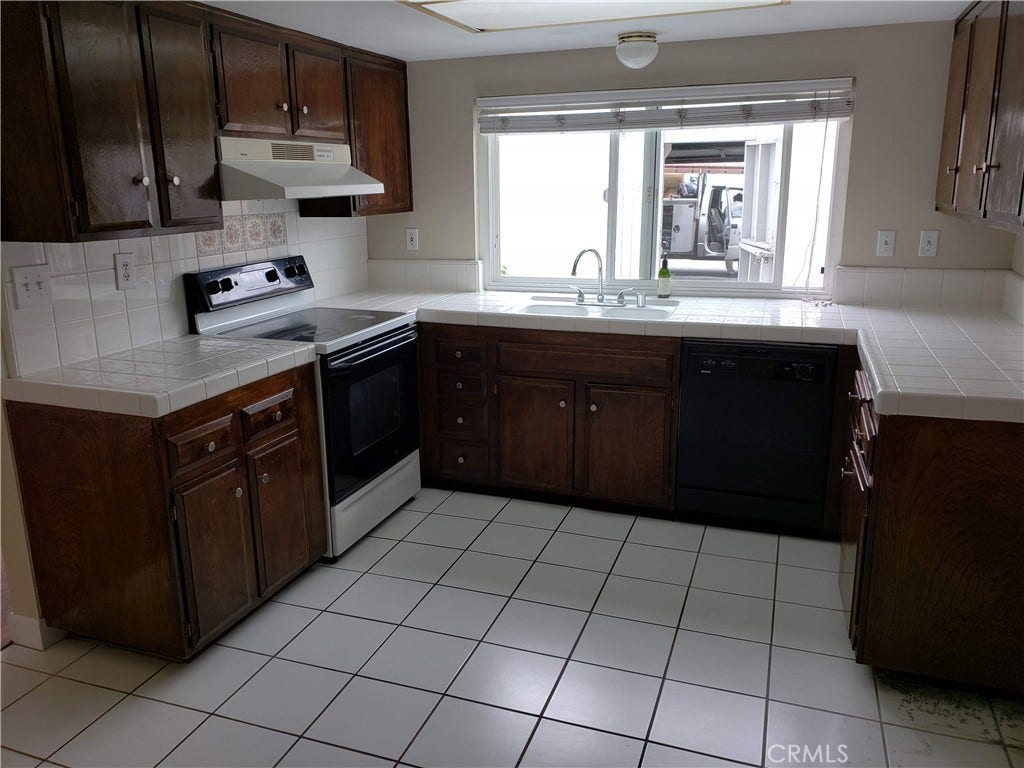 4474 Larwin Avenue, Cypress, CA 90630 4474 Larwin Avenue, Cypress, CA 90630