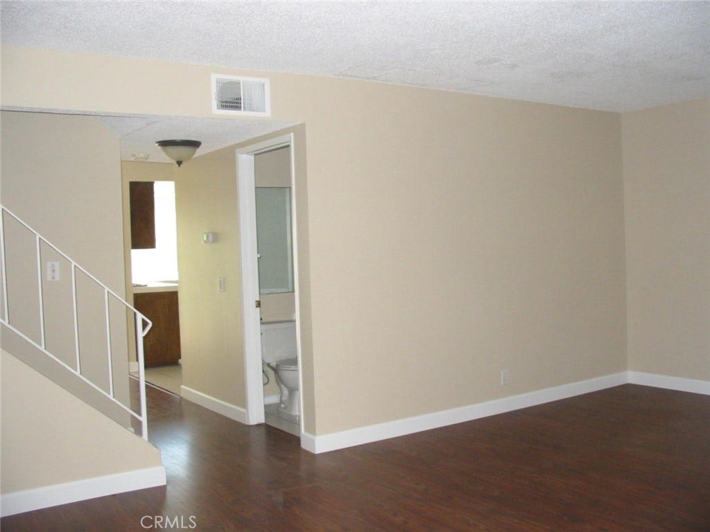 4474 Larwin Avenue, Cypress, CA 90630 4474 Larwin Avenue, Cypress, CA 90630