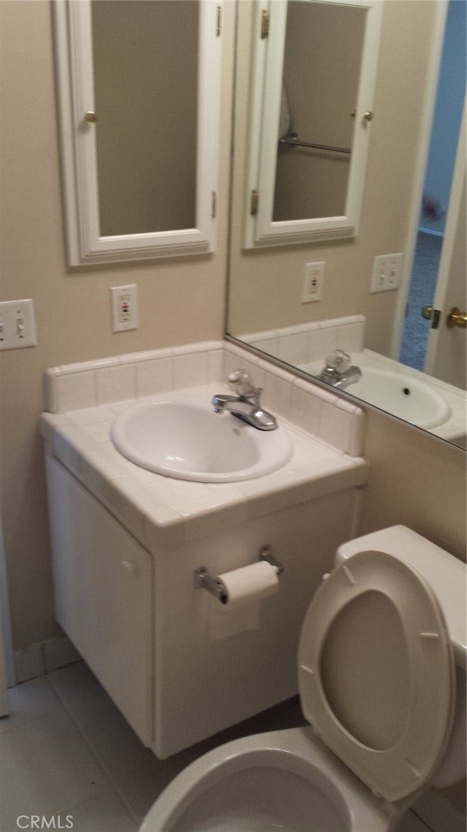 4474 Larwin Avenue, Cypress, CA 90630 4474 Larwin Avenue, Cypress, CA 90630