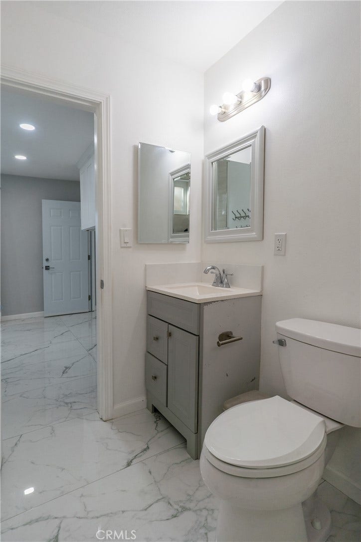 805 N Euclid Street, Santa Ana, CA 92703 805 N Euclid Street, Santa Ana, CA 92703