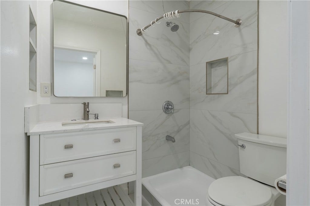 805 N Euclid Street, Santa Ana, CA 92703 805 N Euclid Street, Santa Ana, CA 92703