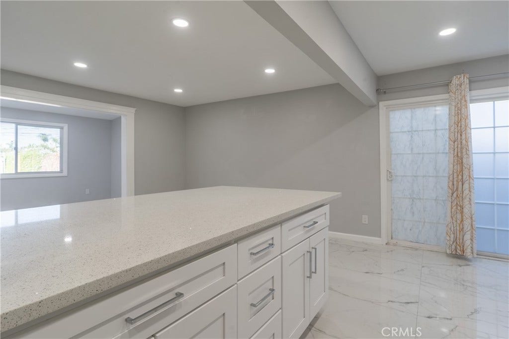 805 N Euclid Street, Santa Ana, CA 92703 805 N Euclid Street, Santa Ana, CA 92703