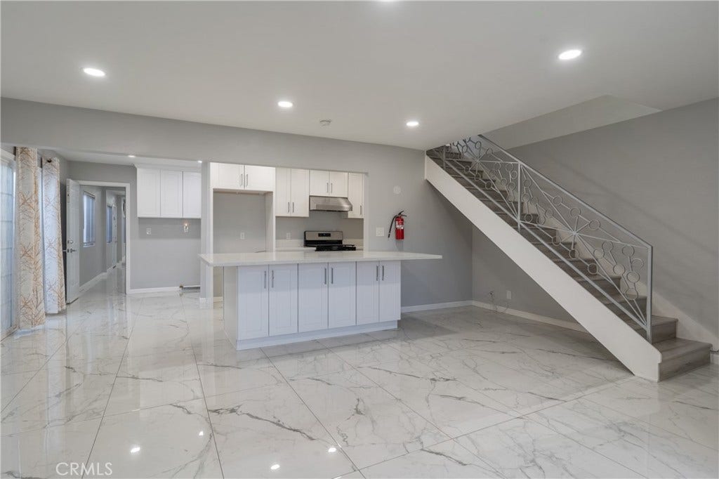 805 N Euclid Street, Santa Ana, CA 92703 805 N Euclid Street, Santa Ana, CA 92703