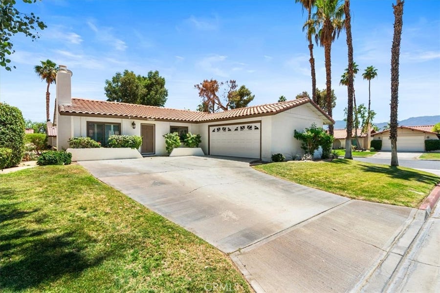 Property photo for 75215 Vista Huerto, Palm Desert, CA
