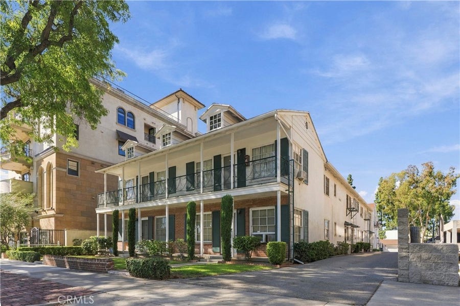Property photo for 181 S Marengo, Pasadena, CA