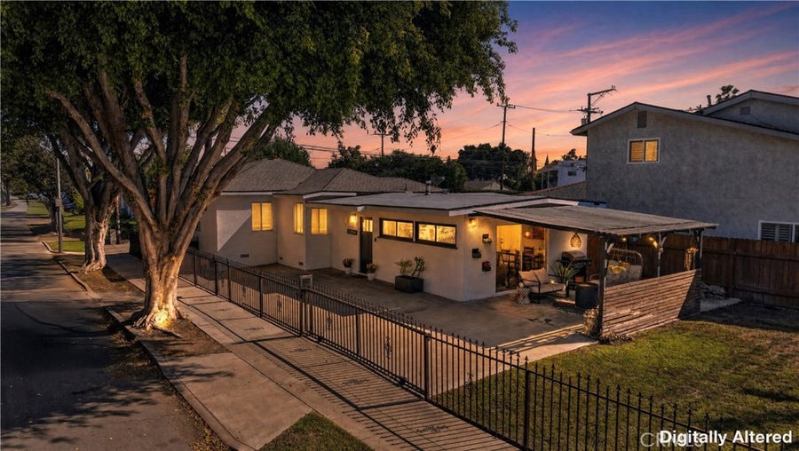 Property photo for 1204 E Poinsettia, Long Beach, CA
