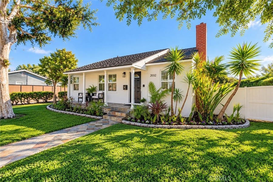 Property photo for 2032 Chatwin, Long Beach, CA