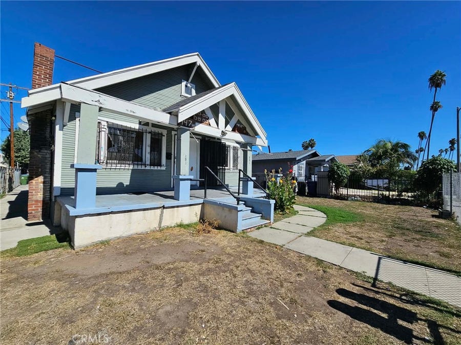 Property photo for 947 W 81st St, Los Angeles, CA