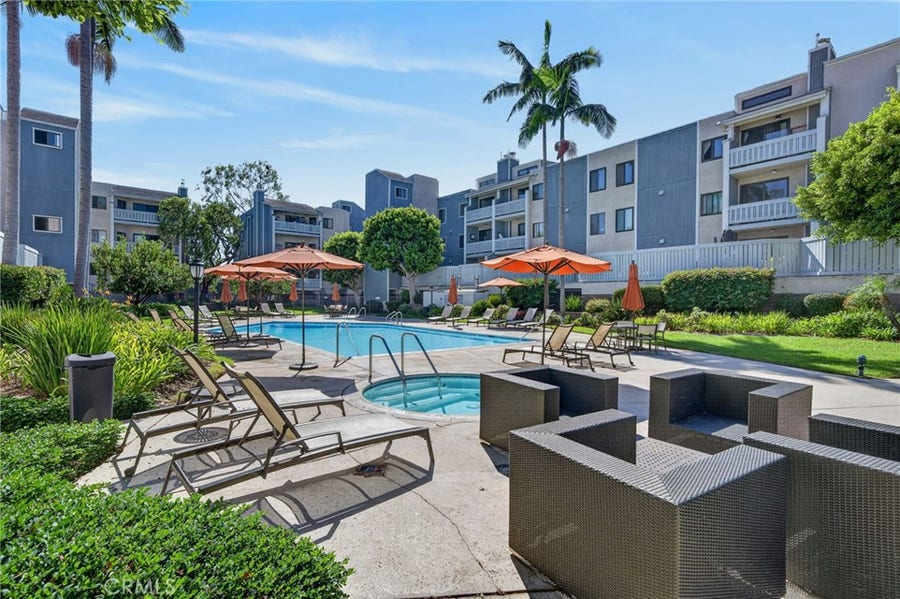 Property photo for 8162 Manitoba, Playa Del Rey, CA