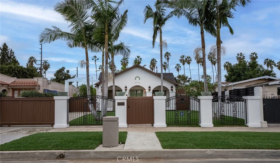 Property photo for 4721 5th Avenue, Los Angeles, CA