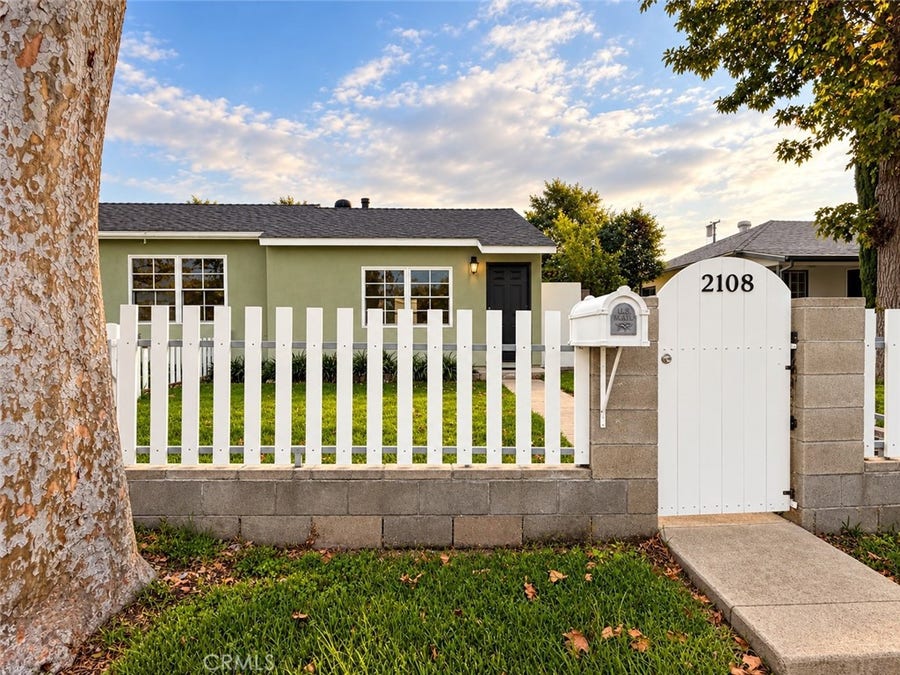 Property photo for 2108 W Valencia DR, Fullerton, CA