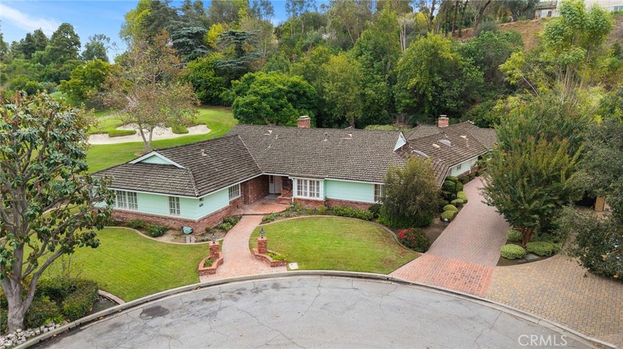 Property photo for 631 W Devon, Long Beach, CA