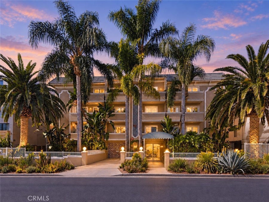 Property photo for 1345 N Fuller Avenue, #104, Los Angeles, CA
