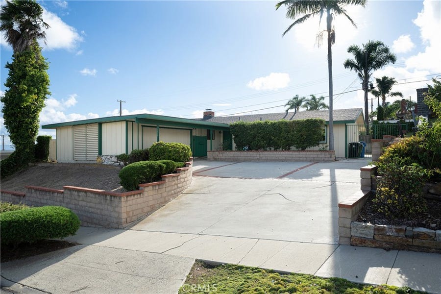 Property photo for 1823 Pescadores Avenue, San Pedro, CA